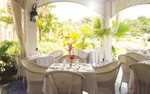 Couples Sans Souci-Palazzina Restaurant_3_113